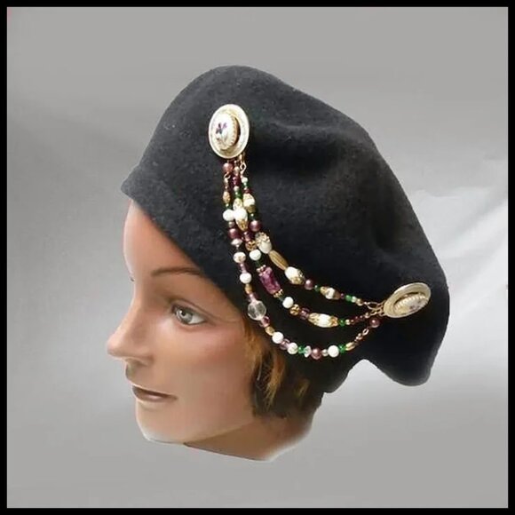 90s Collar Chain Brooch, Blazer Chains, Beret Chatelaine Pin, Collar Catch - Picture 3 of 16